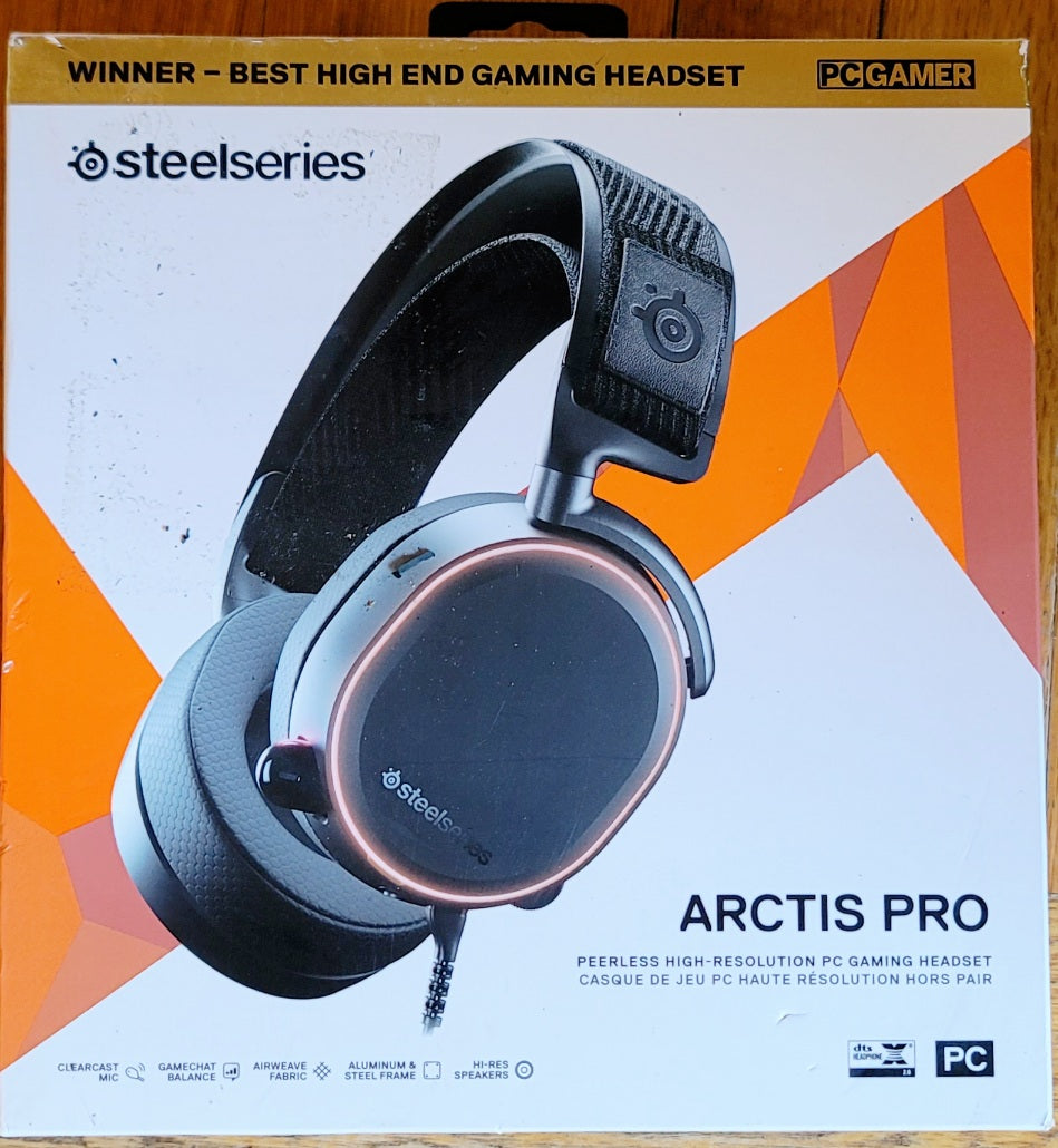 Orders Steelseries Arctis Pro DTS 2.0 Gaming Headphones + Stereo Connector